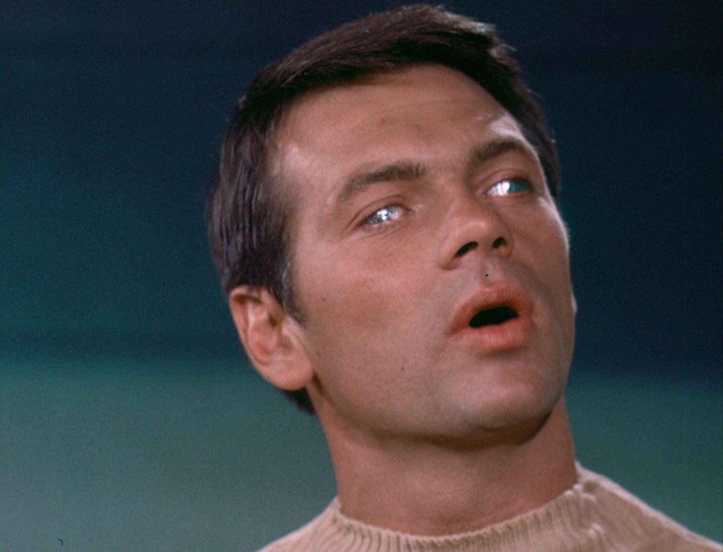 ariane179254_StarTrek_1x03_WhereNoManHasGoneBefore_TheOriginalUncutUnairedVersion_2427.jpg