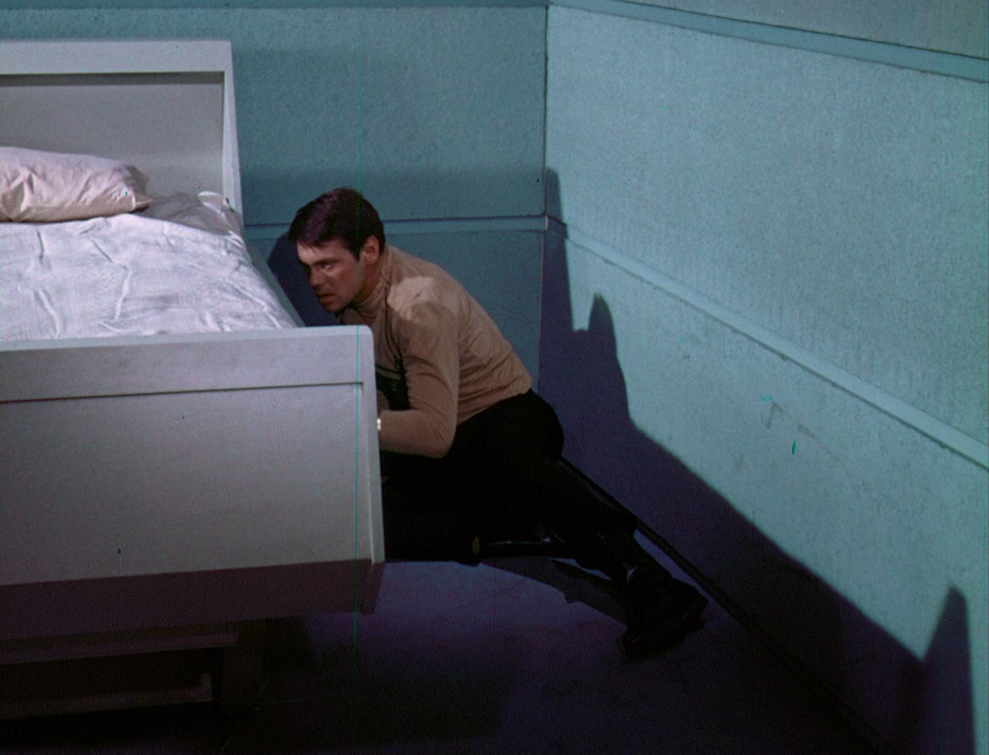 ariane179254_StarTrek_1x03_WhereNoManHasGoneBefore_TheOriginalUncutUnairedVersion_2500.jpg