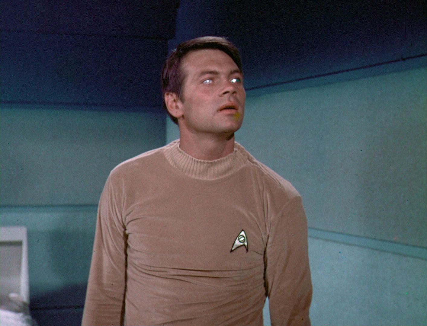 ariane179254_StarTrek_1x03_WhereNoManHasGoneBefore_TheOriginalUncutUnairedVersion_2523.jpg