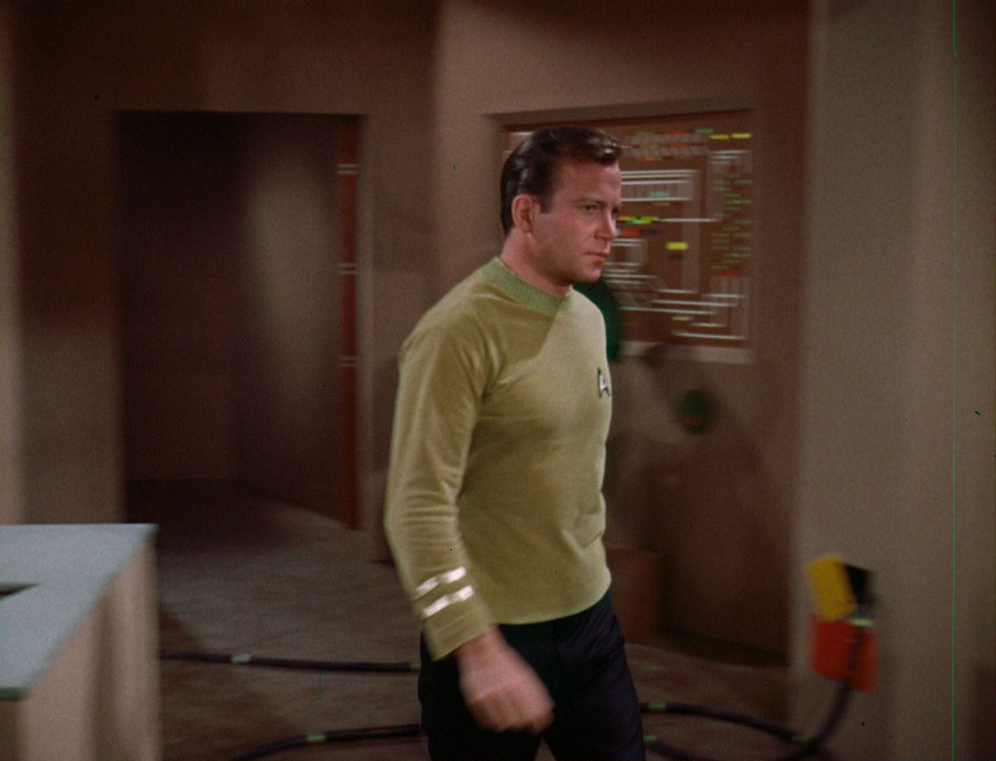ariane179254_StarTrek_1x03_WhereNoManHasGoneBefore_TheOriginalUncutUnairedVersion_2578.jpg