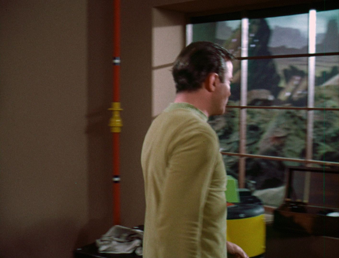 ariane179254_StarTrek_1x03_WhereNoManHasGoneBefore_TheOriginalUncutUnairedVersion_2580.jpg
