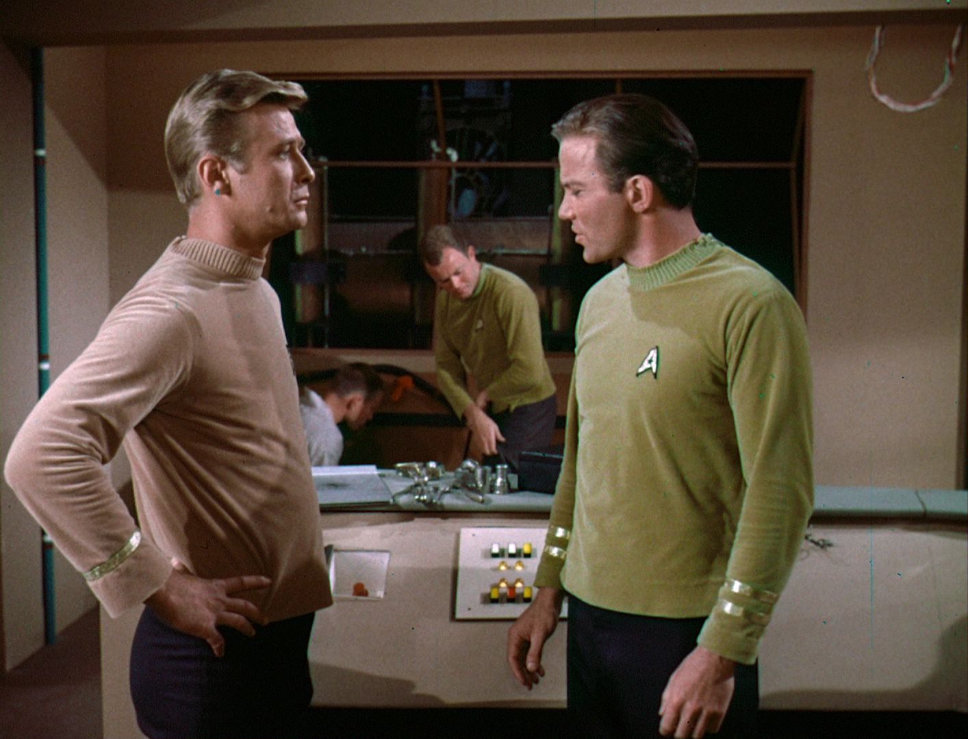 ariane179254_StarTrek_1x03_WhereNoManHasGoneBefore_TheOriginalUncutUnairedVersion_2623.jpg