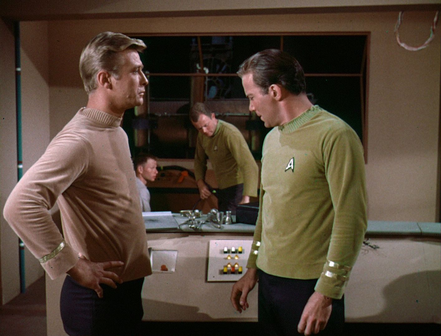ariane179254_StarTrek_1x03_WhereNoManHasGoneBefore_TheOriginalUncutUnairedVersion_2624.jpg
