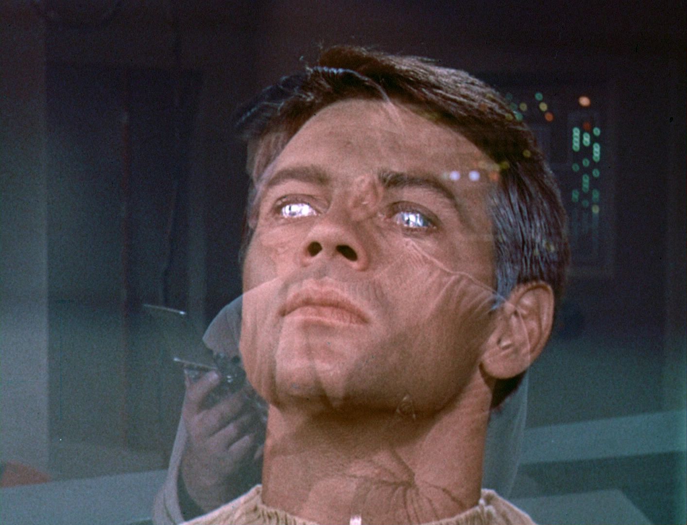 ariane179254_StarTrek_1x03_WhereNoManHasGoneBefore_TheOriginalUncutUnairedVersion_2698.jpg