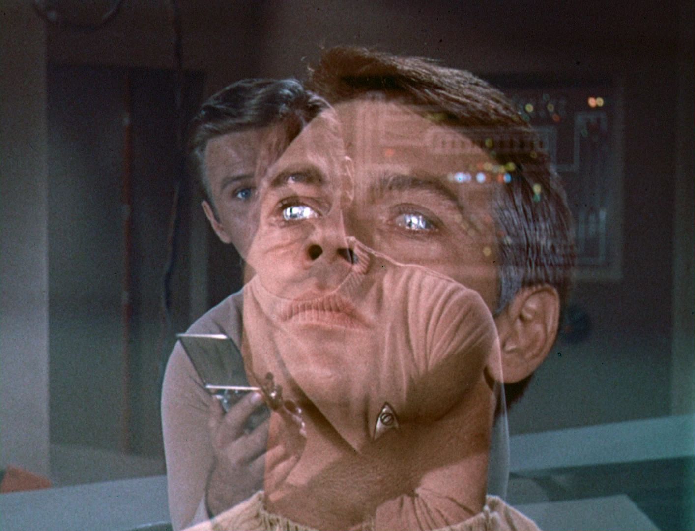 ariane179254_StarTrek_1x03_WhereNoManHasGoneBefore_TheOriginalUncutUnairedVersion_2699.jpg