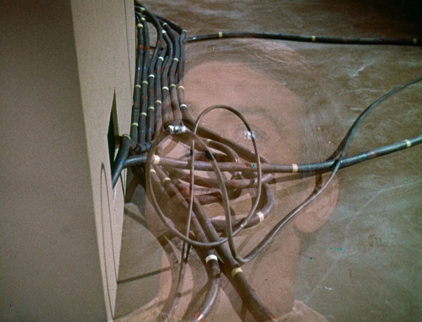 ariane179254_StarTrek_1x03_WhereNoManHasGoneBefore_TheOriginalUncutUnairedVersion_2701.jpg