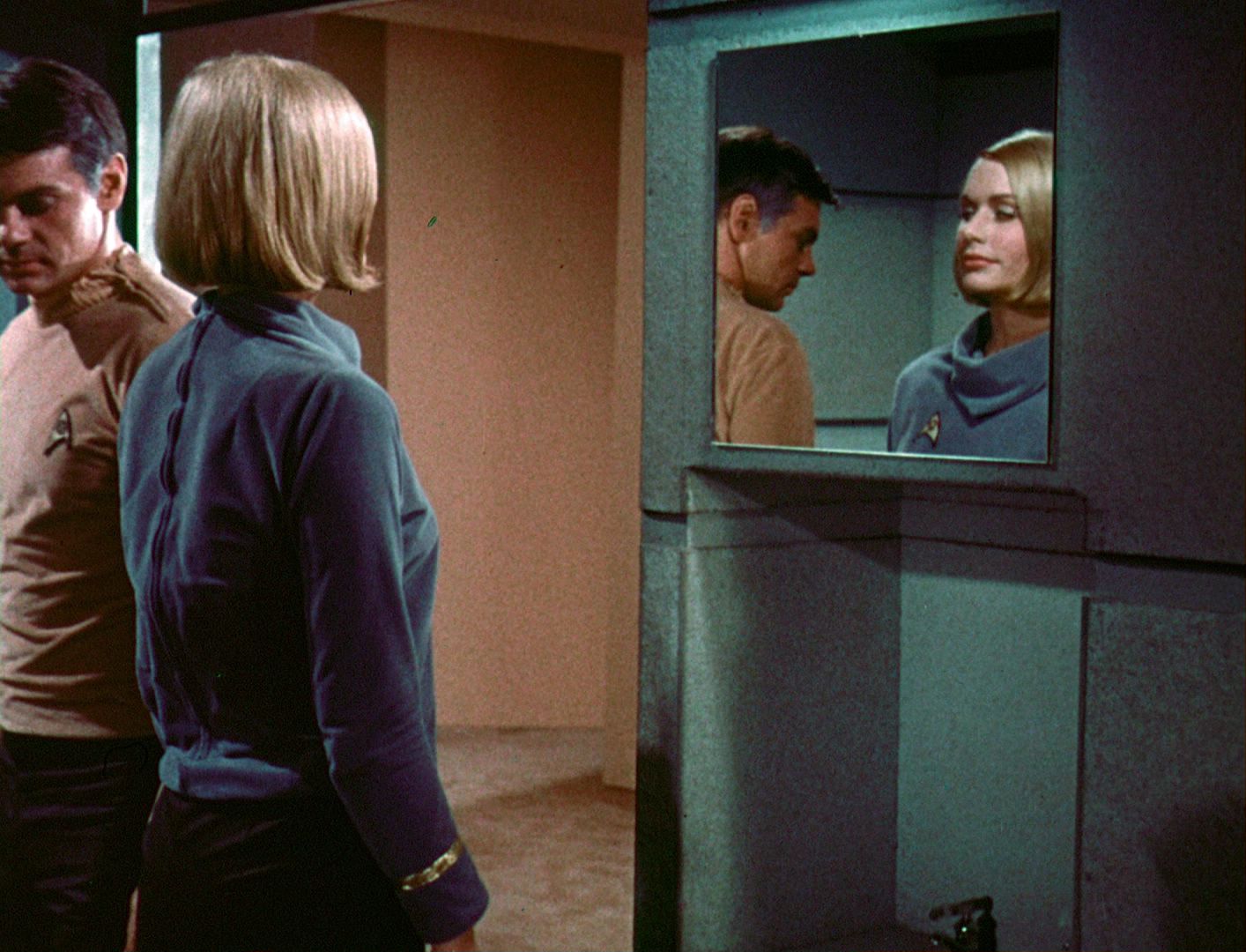 ariane179254_StarTrek_1x03_WhereNoManHasGoneBefore_TheOriginalUncutUnairedVersion_2783.jpg