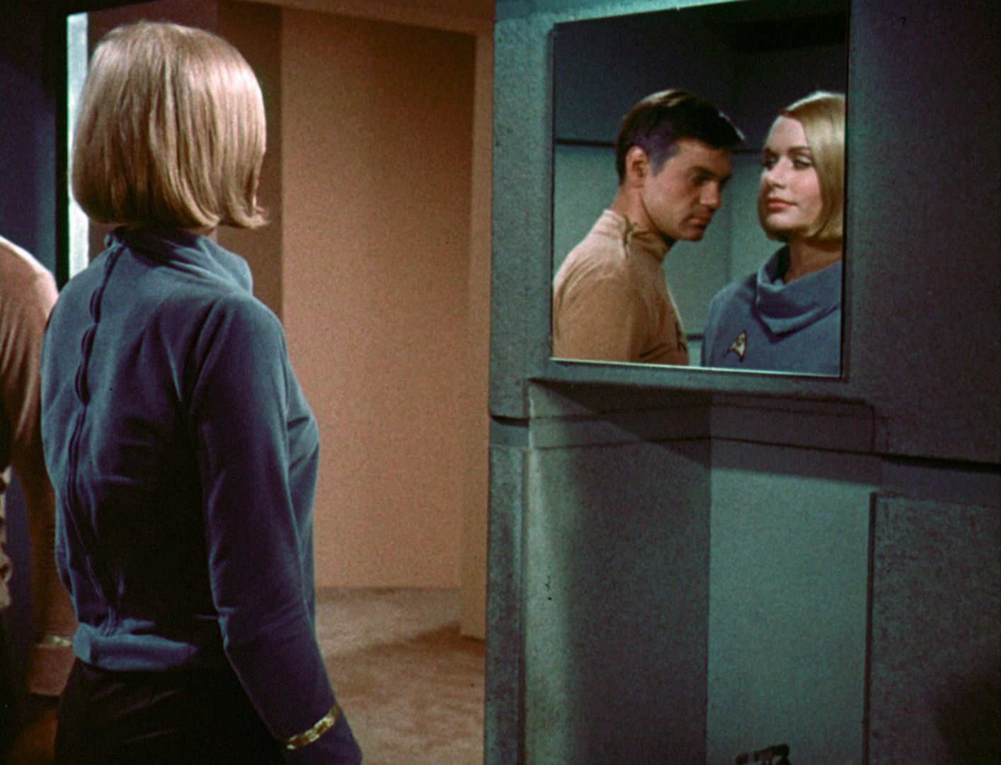 ariane179254_StarTrek_1x03_WhereNoManHasGoneBefore_TheOriginalUncutUnairedVersion_2784.jpg