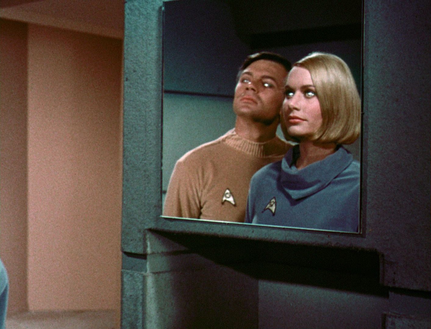 ariane179254_StarTrek_1x03_WhereNoManHasGoneBefore_TheOriginalUncutUnairedVersion_2787.jpg