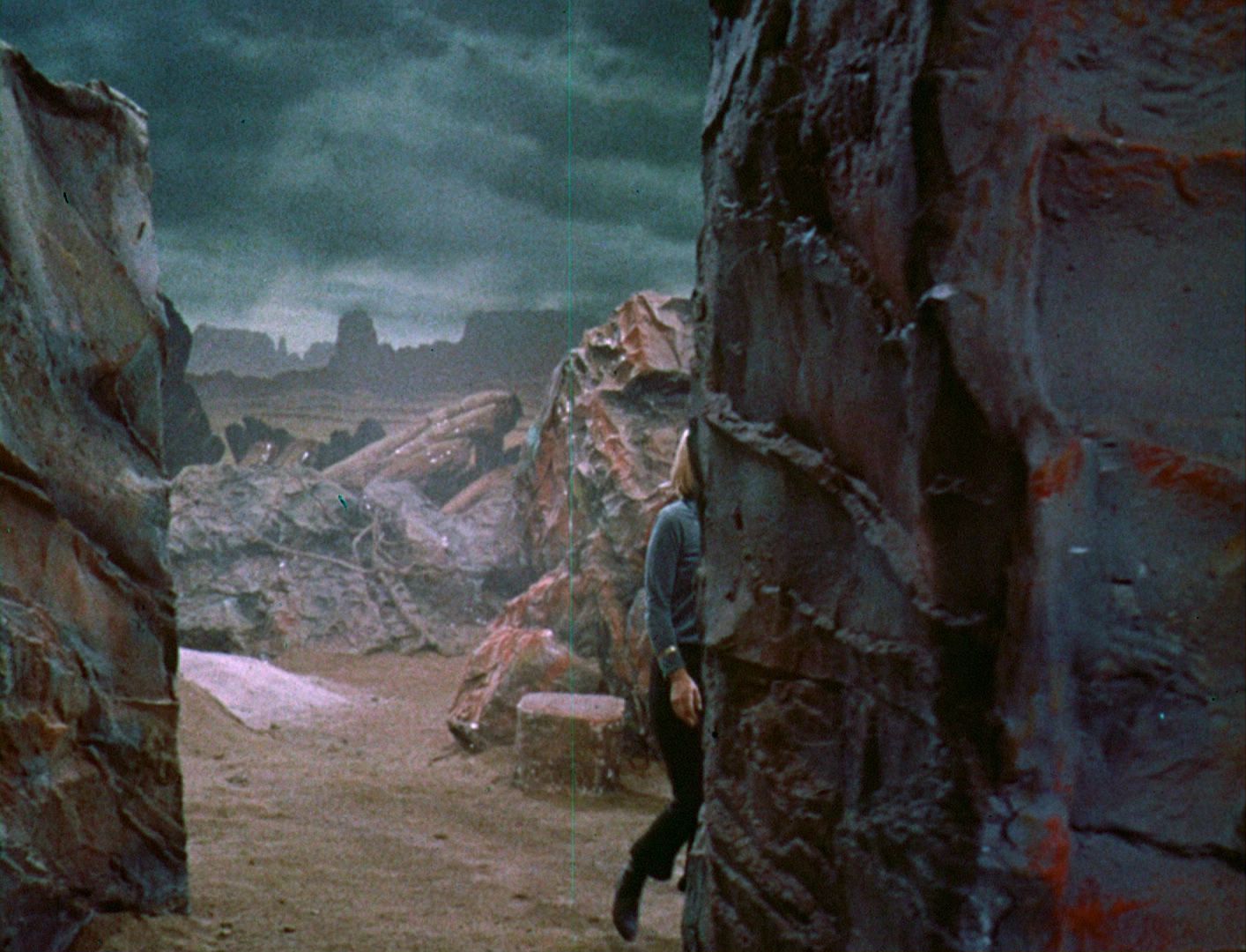 ariane179254_StarTrek_1x03_WhereNoManHasGoneBefore_TheOriginalUncutUnairedVersion_2886.jpg