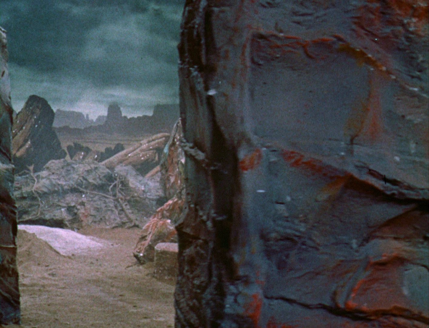 ariane179254_StarTrek_1x03_WhereNoManHasGoneBefore_TheOriginalUncutUnairedVersion_2887.jpg