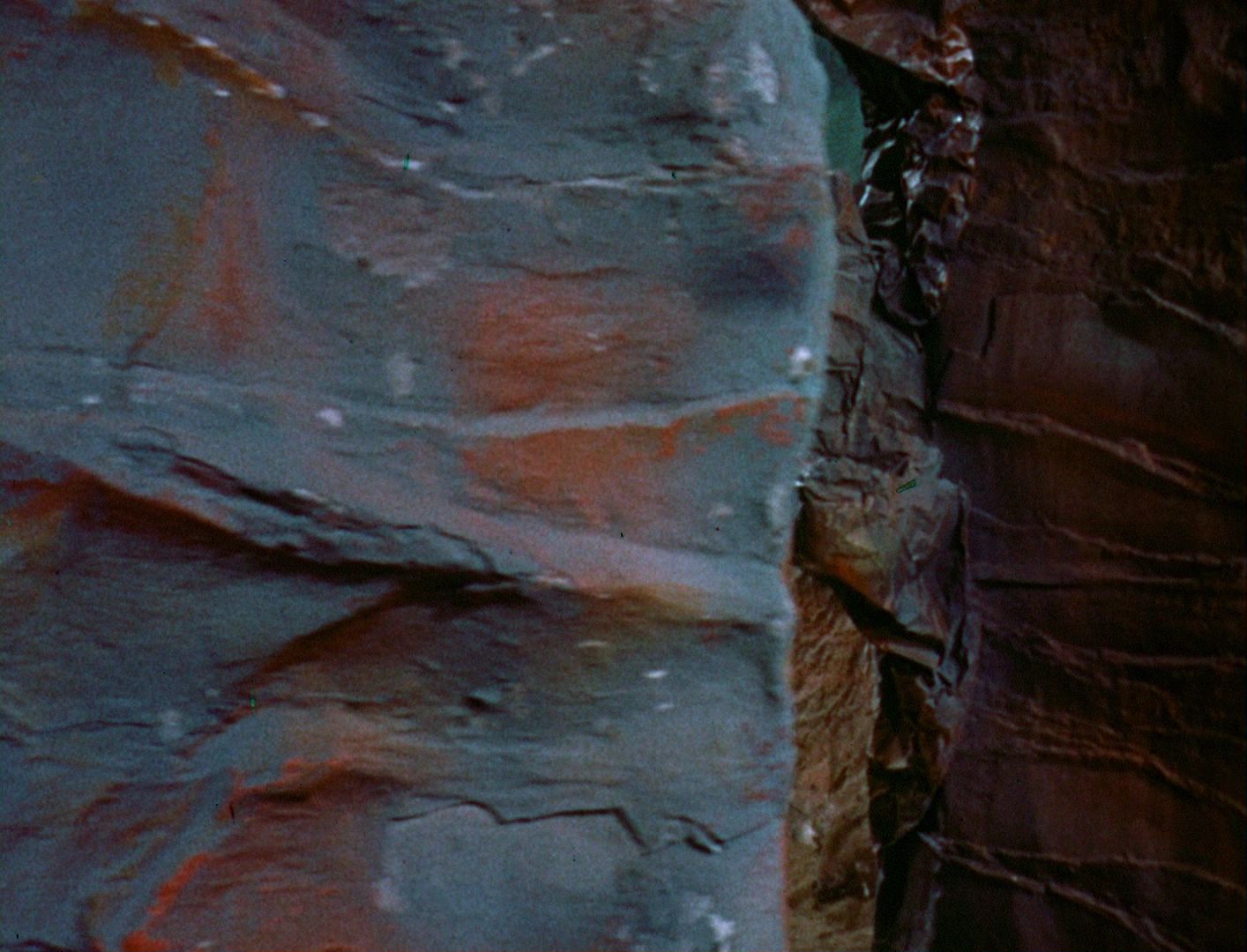 ariane179254_StarTrek_1x03_WhereNoManHasGoneBefore_TheOriginalUncutUnairedVersion_2889.jpg