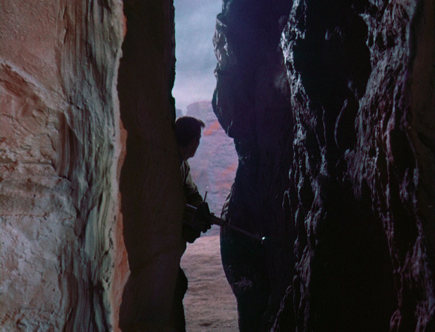 ariane179254_StarTrek_1x03_WhereNoManHasGoneBefore_TheOriginalUncutUnairedVersion_2982.jpg
