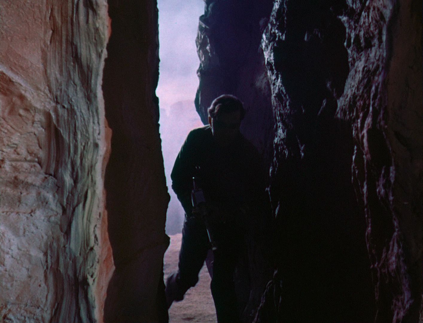 ariane179254_StarTrek_1x03_WhereNoManHasGoneBefore_TheOriginalUncutUnairedVersion_2985.jpg