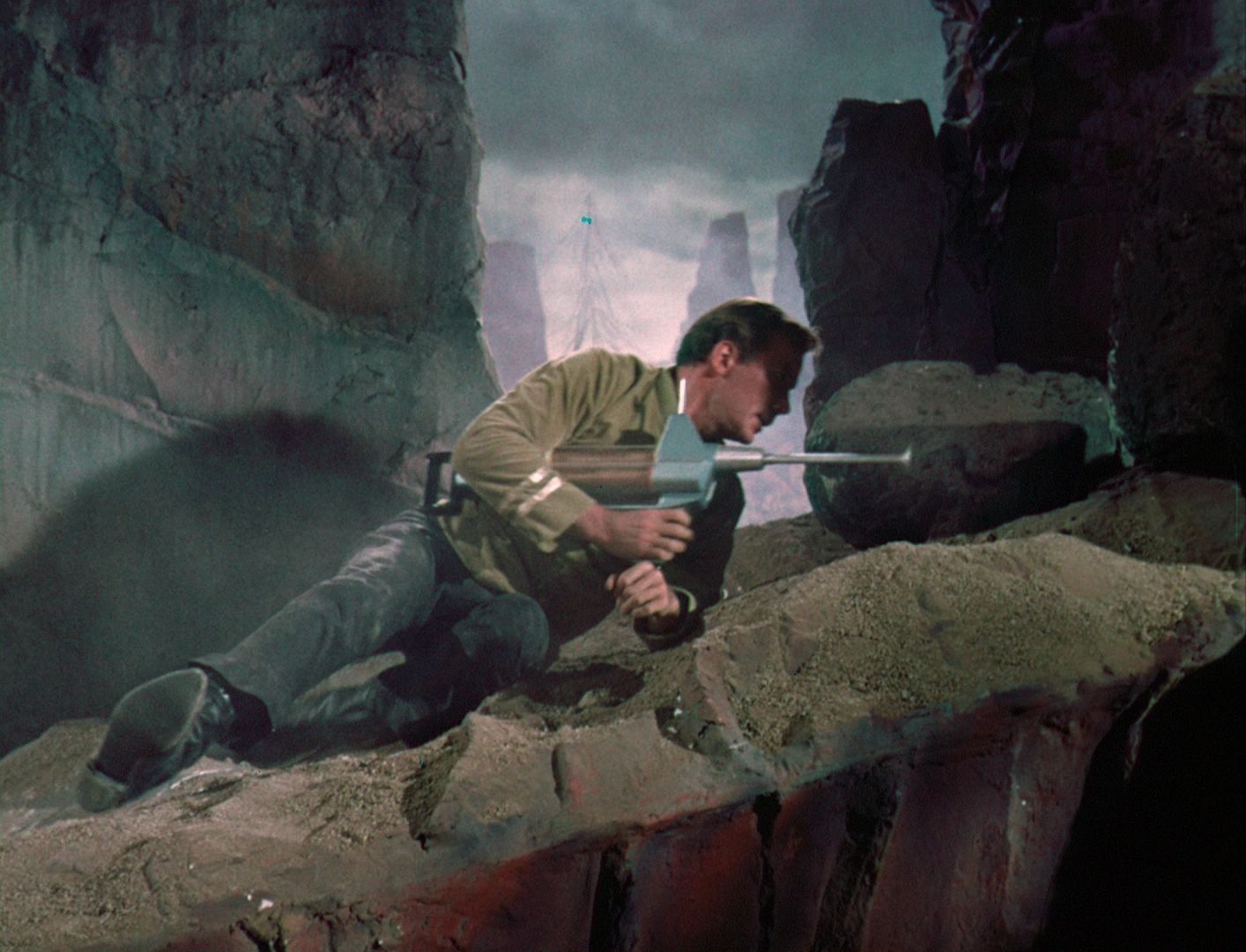 ariane179254_StarTrek_1x03_WhereNoManHasGoneBefore_TheOriginalUncutUnairedVersion_3009.jpg