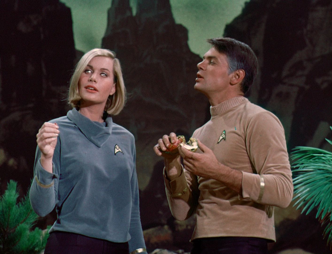 ariane179254_StarTrek_1x03_WhereNoManHasGoneBefore_TheOriginalUncutUnairedVersion_3103.jpg