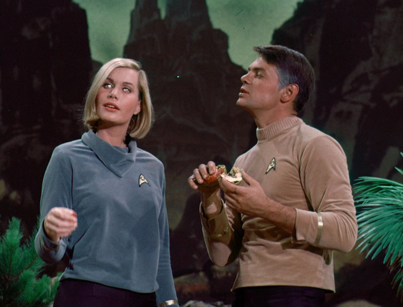 ariane179254_StarTrek_1x03_WhereNoManHasGoneBefore_TheOriginalUncutUnairedVersion_3104.jpg