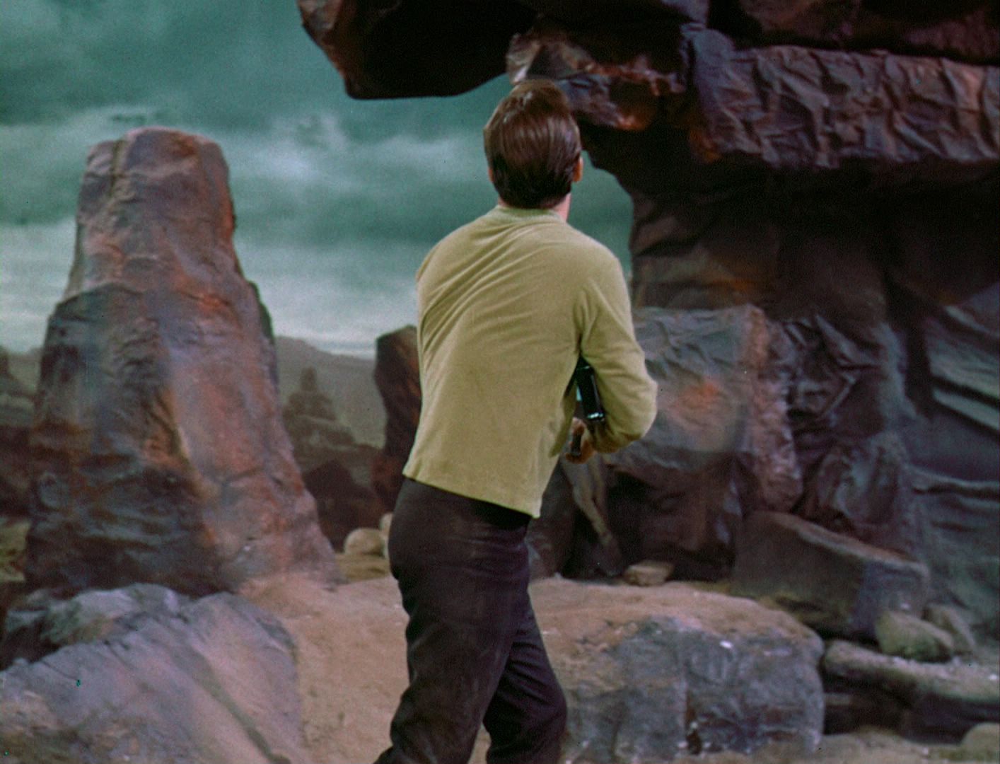 ariane179254_StarTrek_1x03_WhereNoManHasGoneBefore_TheOriginalUncutUnairedVersion_3109.jpg