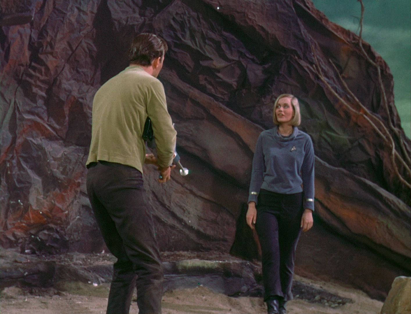 ariane179254_StarTrek_1x03_WhereNoManHasGoneBefore_TheOriginalUncutUnairedVersion_3122.jpg