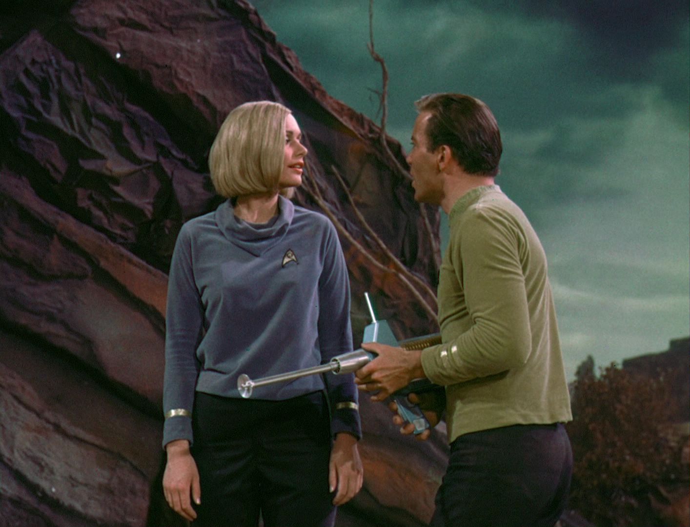 ariane179254_StarTrek_1x03_WhereNoManHasGoneBefore_TheOriginalUncutUnairedVersion_3150.jpg