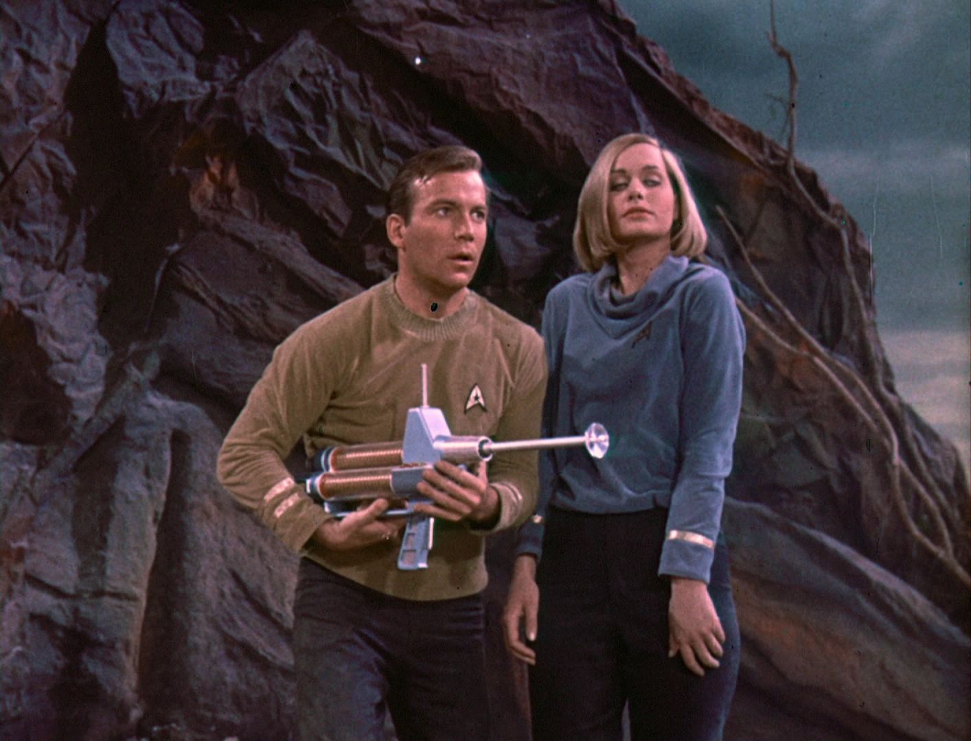 ariane179254_StarTrek_1x03_WhereNoManHasGoneBefore_TheOriginalUncutUnairedVersion_3224.jpg