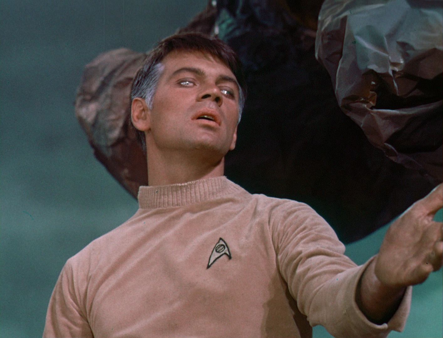 ariane179254_StarTrek_1x03_WhereNoManHasGoneBefore_TheOriginalUncutUnairedVersion_3284.jpg