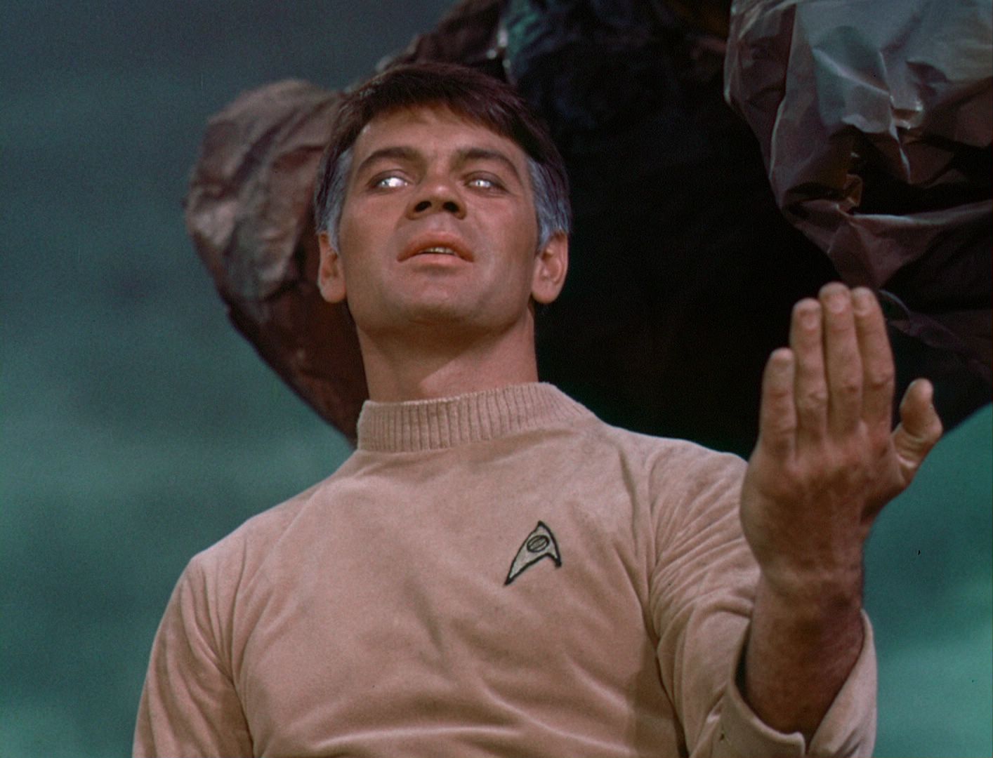 ariane179254_StarTrek_1x03_WhereNoManHasGoneBefore_TheOriginalUncutUnairedVersion_3292.jpg