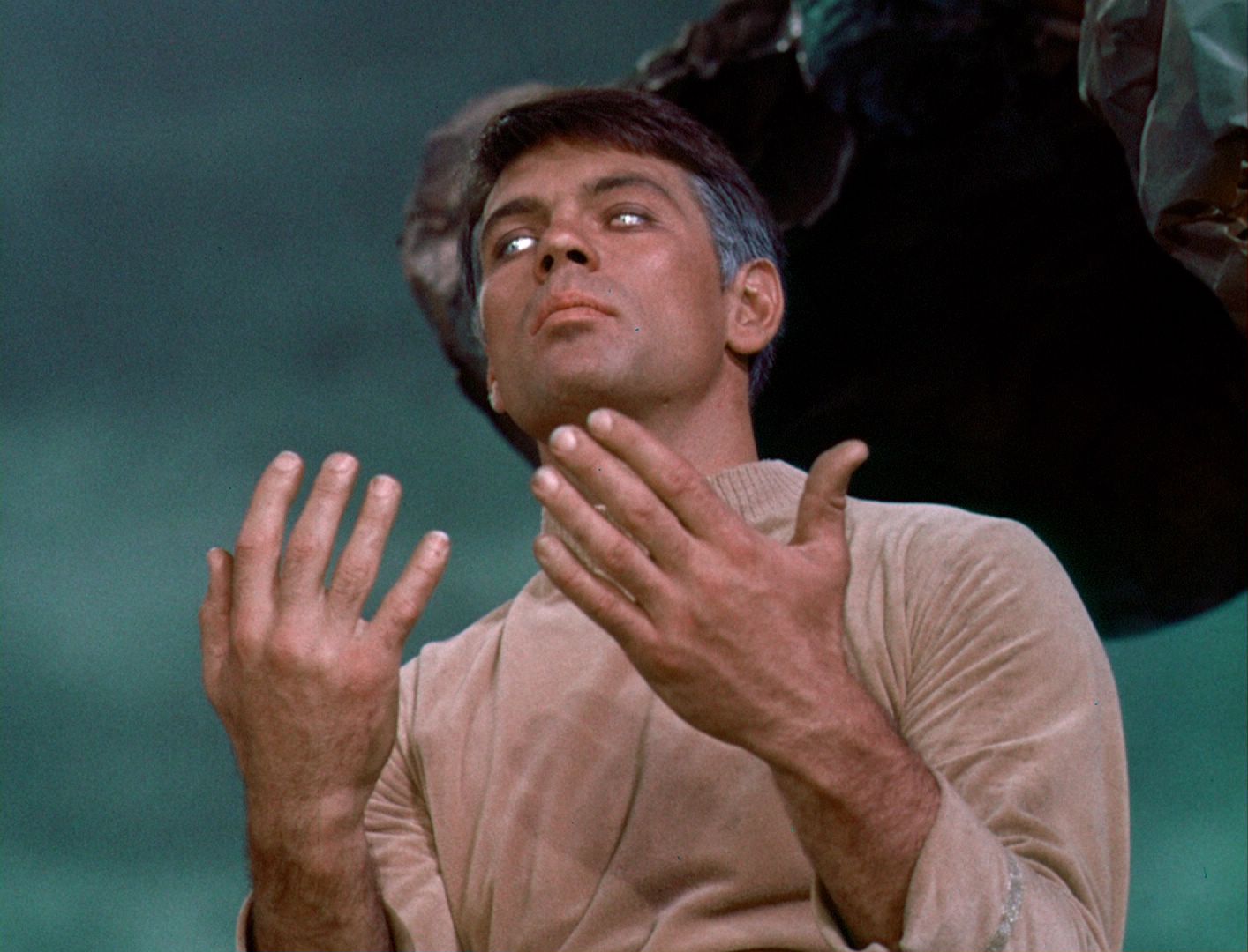 ariane179254_StarTrek_1x03_WhereNoManHasGoneBefore_TheOriginalUncutUnairedVersion_3315.jpg