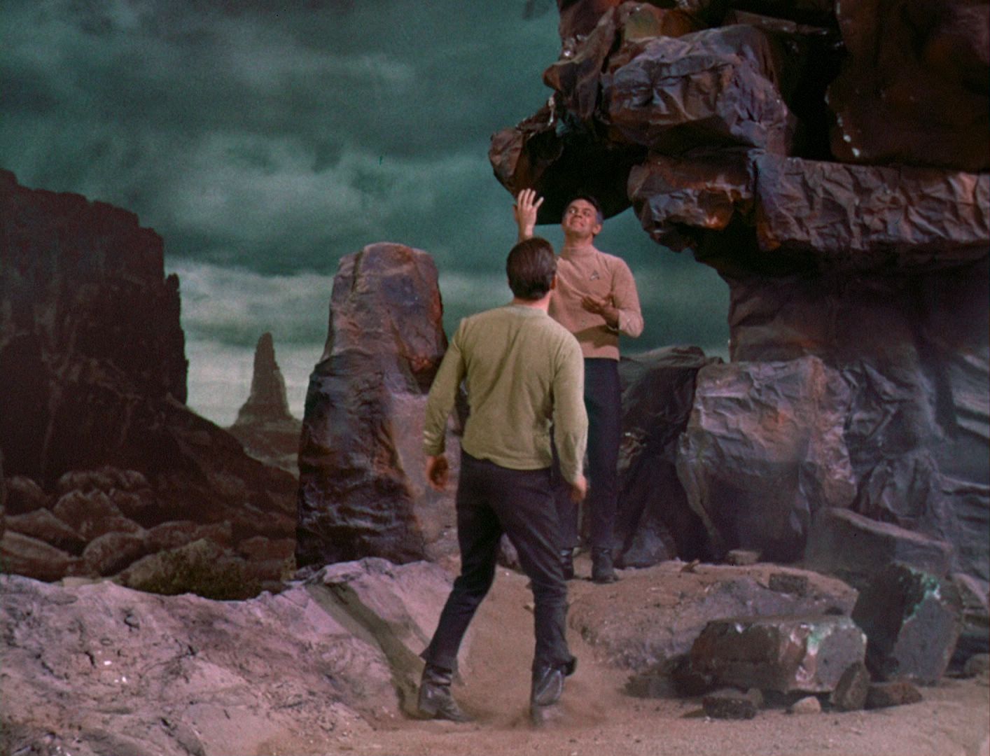 ariane179254_StarTrek_1x03_WhereNoManHasGoneBefore_TheOriginalUncutUnairedVersion_3344.jpg