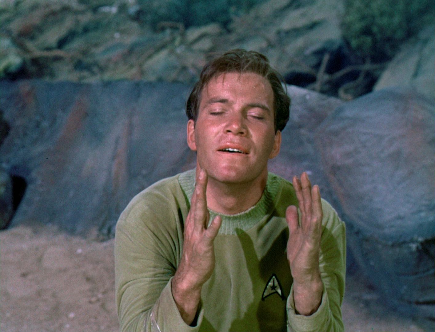 ariane179254_StarTrek_1x03_WhereNoManHasGoneBefore_TheOriginalUncutUnairedVersion_3360.jpg