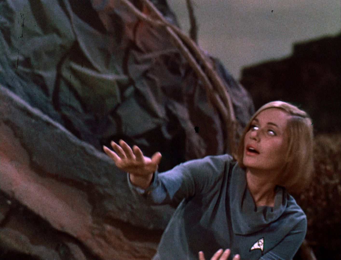 ariane179254_StarTrek_1x03_WhereNoManHasGoneBefore_TheOriginalUncutUnairedVersion_3406.jpg