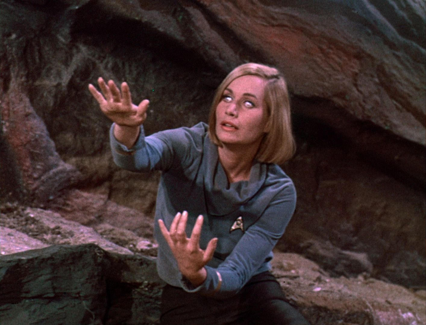 ariane179254_StarTrek_1x03_WhereNoManHasGoneBefore_TheOriginalUncutUnairedVersion_3409.jpg