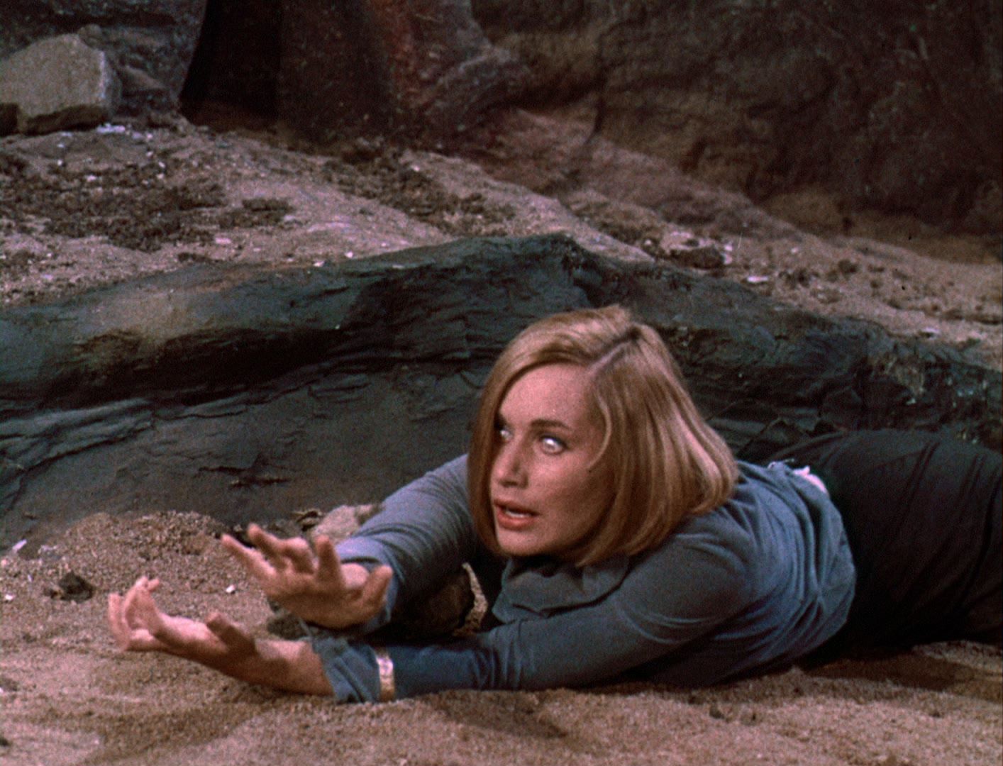 ariane179254_StarTrek_1x03_WhereNoManHasGoneBefore_TheOriginalUncutUnairedVersion_3417.jpg
