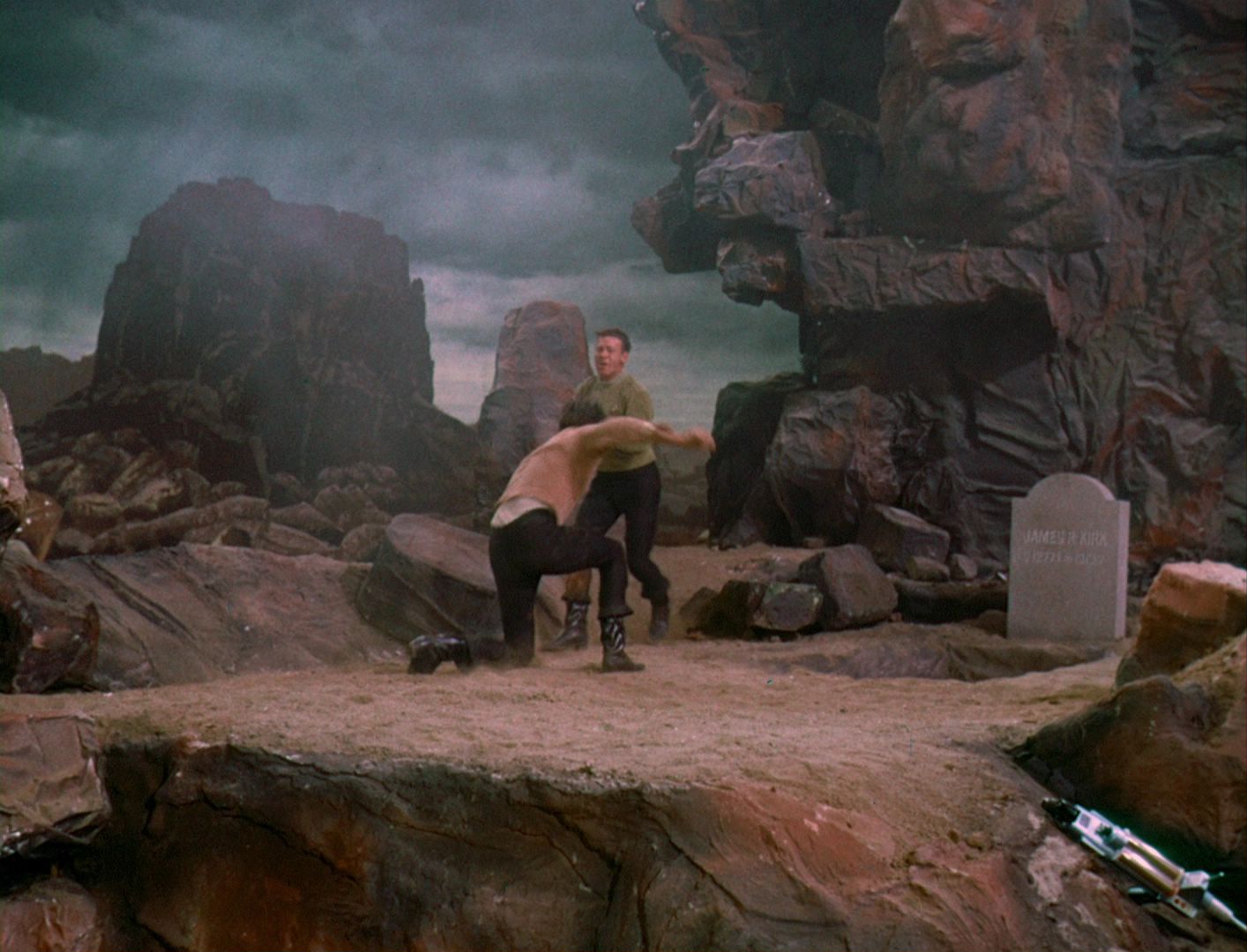 ariane179254_StarTrek_1x03_WhereNoManHasGoneBefore_TheOriginalUncutUnairedVersion_3447.jpg