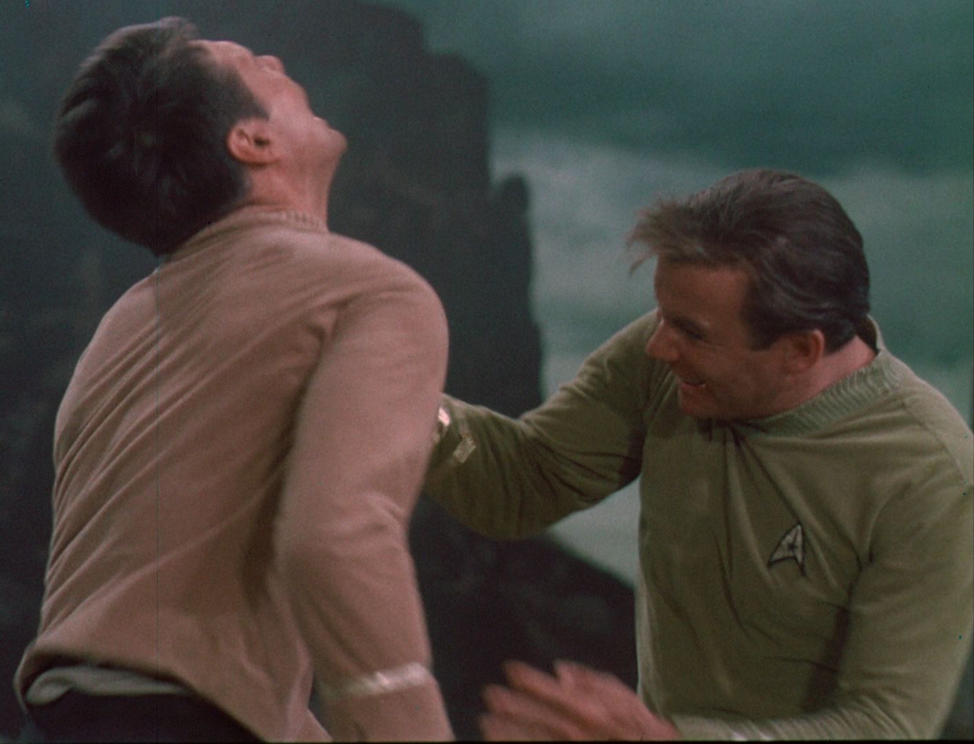 ariane179254_StarTrek_1x03_WhereNoManHasGoneBefore_TheOriginalUncutUnairedVersion_3449.jpg