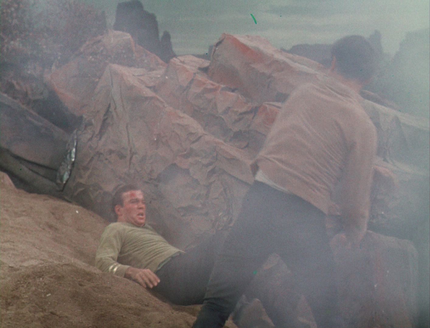 ariane179254_StarTrek_1x03_WhereNoManHasGoneBefore_TheOriginalUncutUnairedVersion_3470.jpg