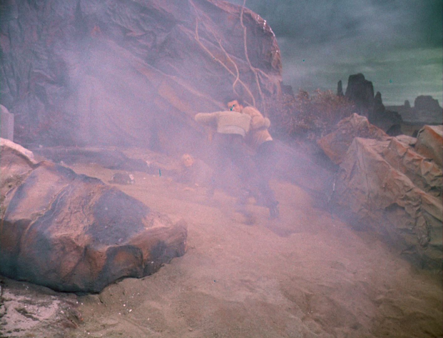 ariane179254_StarTrek_1x03_WhereNoManHasGoneBefore_TheOriginalUncutUnairedVersion_3475.jpg