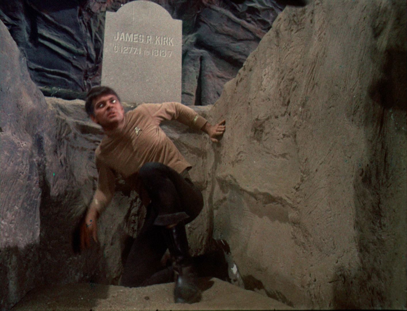 ariane179254_StarTrek_1x03_WhereNoManHasGoneBefore_TheOriginalUncutUnairedVersion_3530.jpg