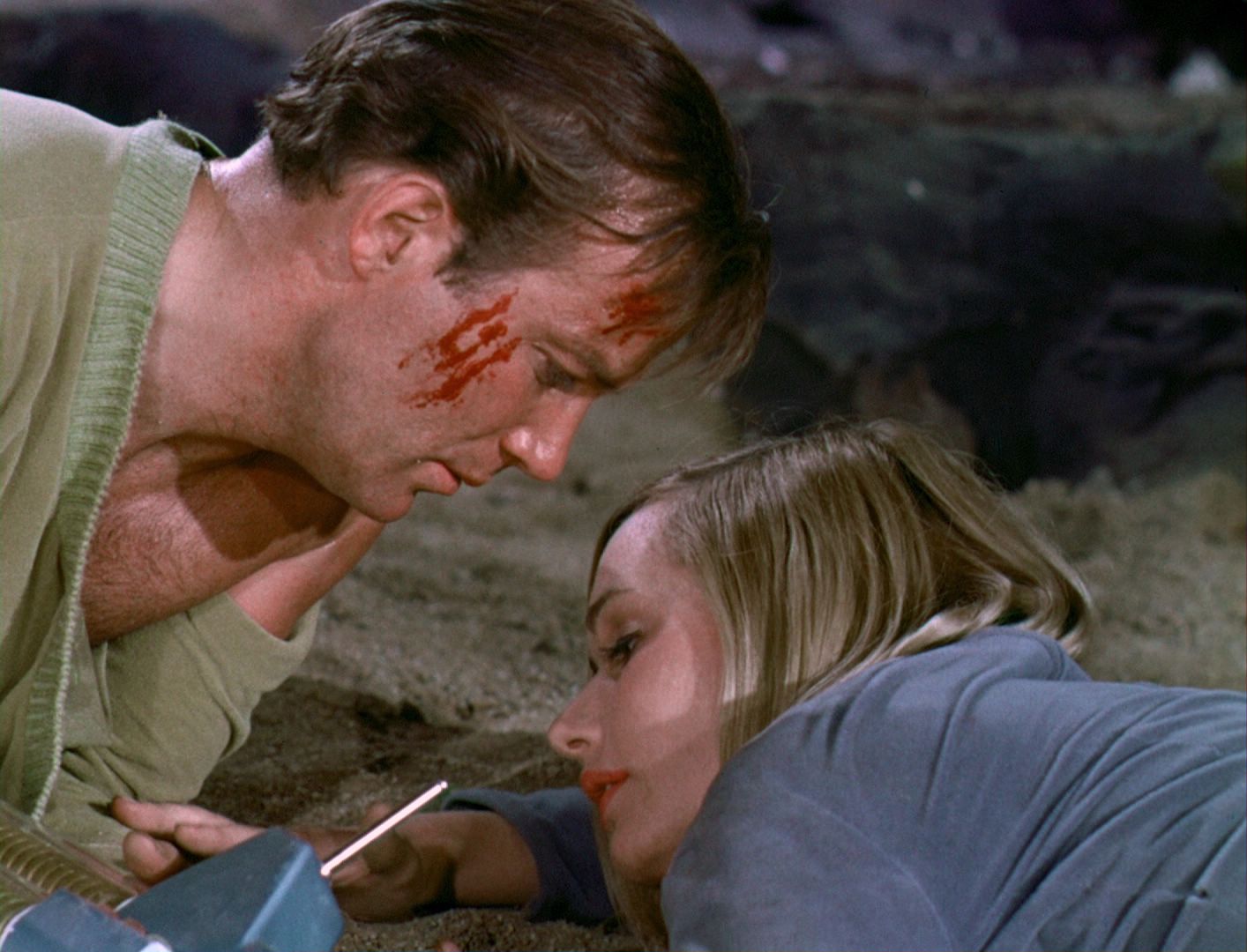 ariane179254_StarTrek_1x03_WhereNoManHasGoneBefore_TheOriginalUncutUnairedVersion_3588.jpg