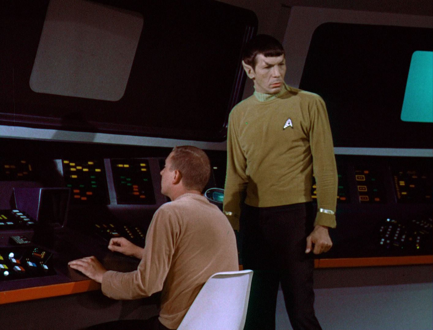 ariane179254_StarTrek_1x03_WhereNoManHasGoneBefore_TheOriginalUncutUnairedVersion_3656.jpg