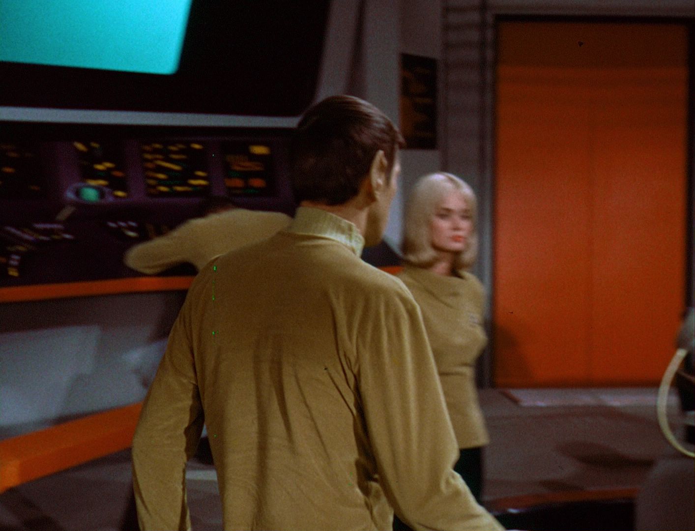 ariane179254_StarTrek_1x03_WhereNoManHasGoneBefore_TheOriginalUncutUnairedVersion_3661.jpg