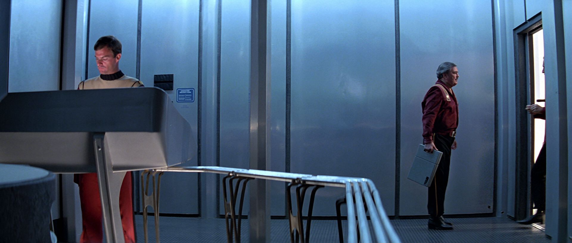 extant_StarTrek3_TheSearchForSpock_02804.jpg
