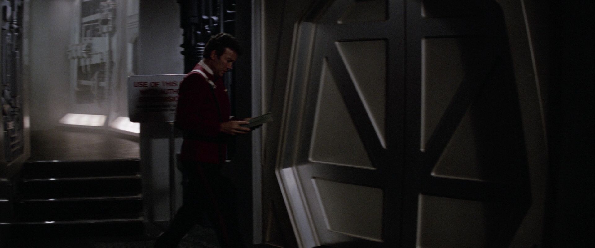 ariane179254_StarTrekII_TheWrathOfKhan_DC_0317.jpg