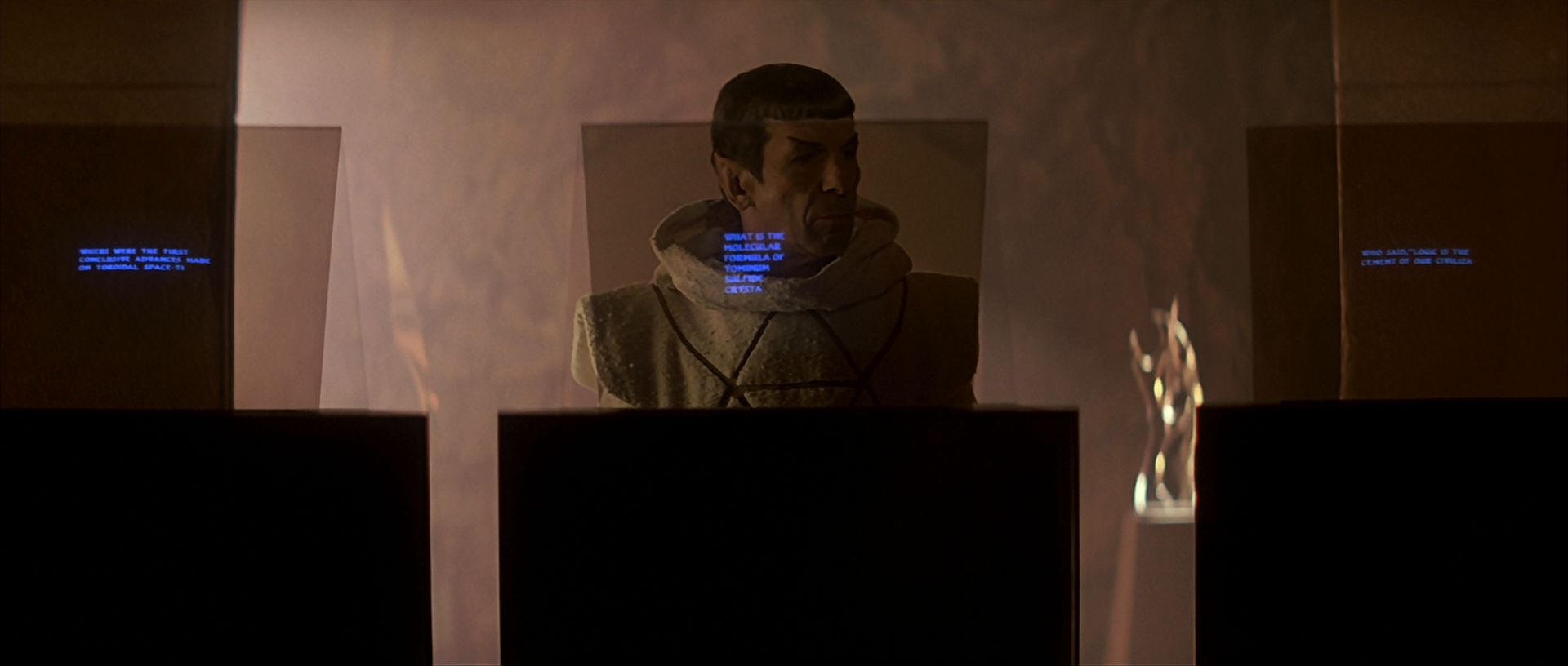 extant_StarTrek4_TheVoaygeHome_0426.jpg