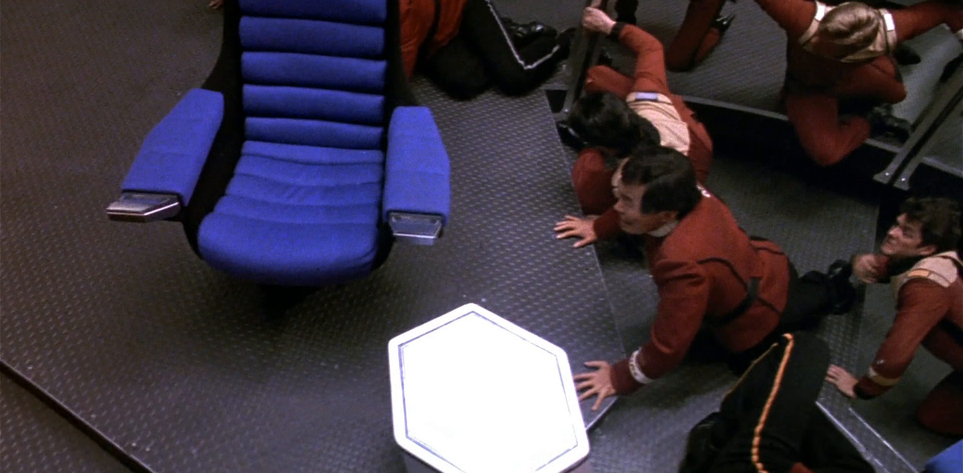 extant_StarTrek_6_TheUndiscoveredCountry_DC_00417.jpg