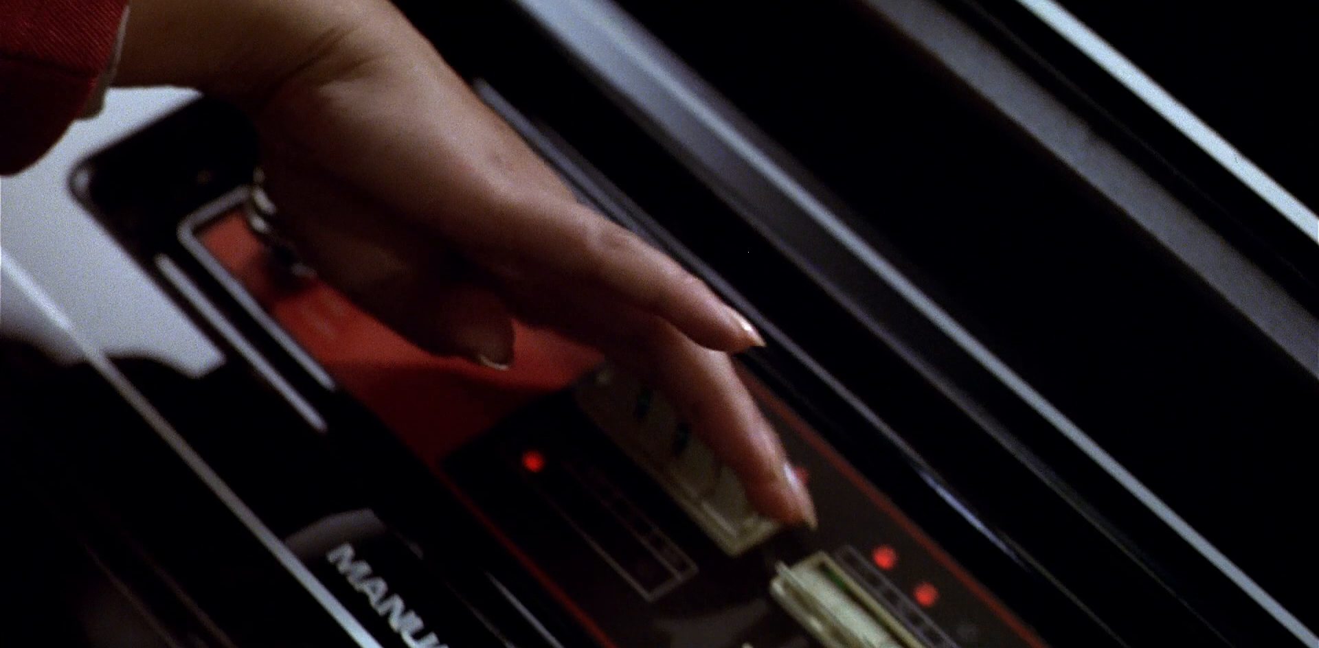 extant_StarTrek_6_TheUndiscoveredCountry_DC_01103.jpg