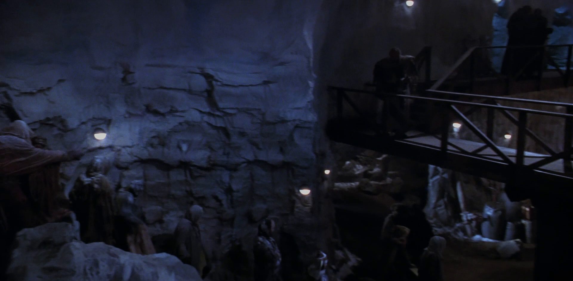 extant_StarTrek_6_TheUndiscoveredCountry_DC_04987.jpg