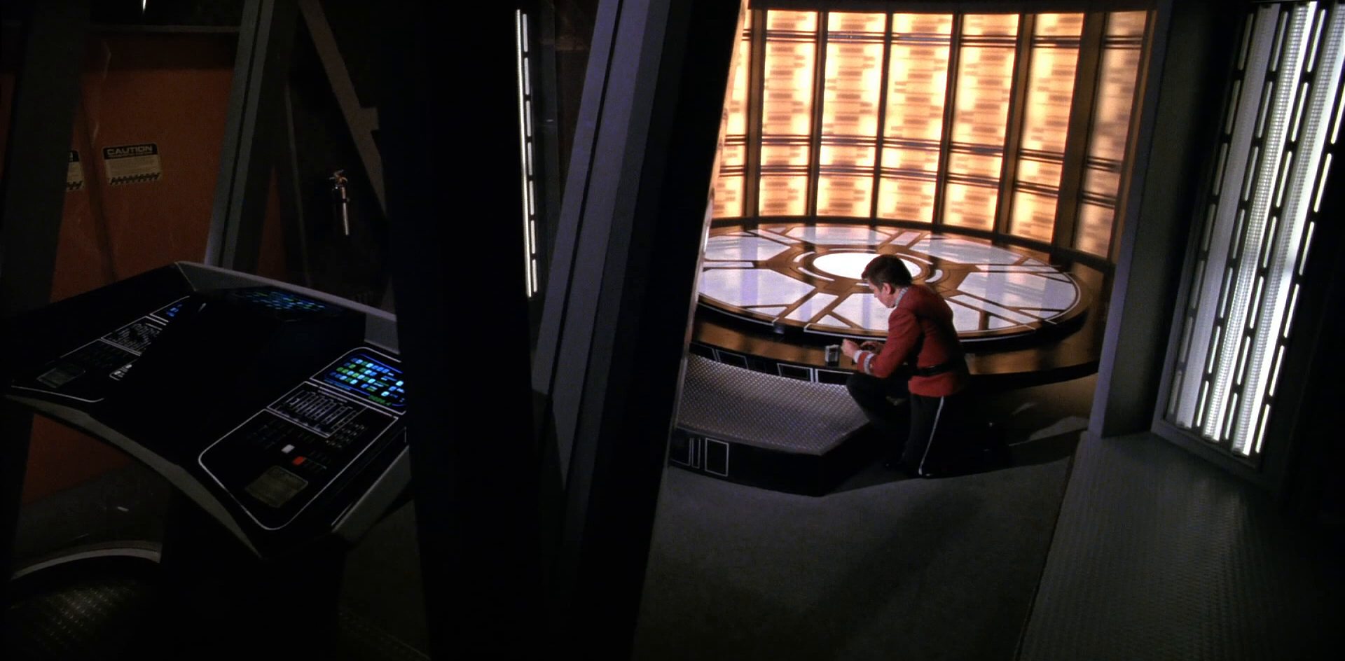 extant_StarTrek_6_TheUndiscoveredCountry_DC_05869.jpg