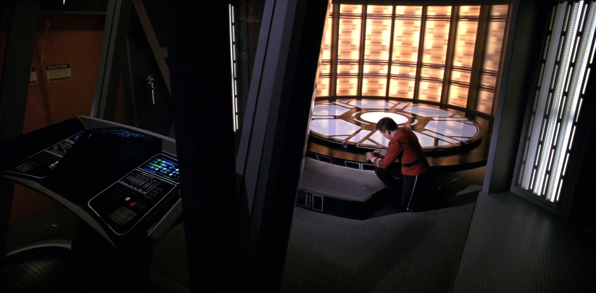 extant_StarTrek_6_TheUndiscoveredCountry_DC_05871.jpg