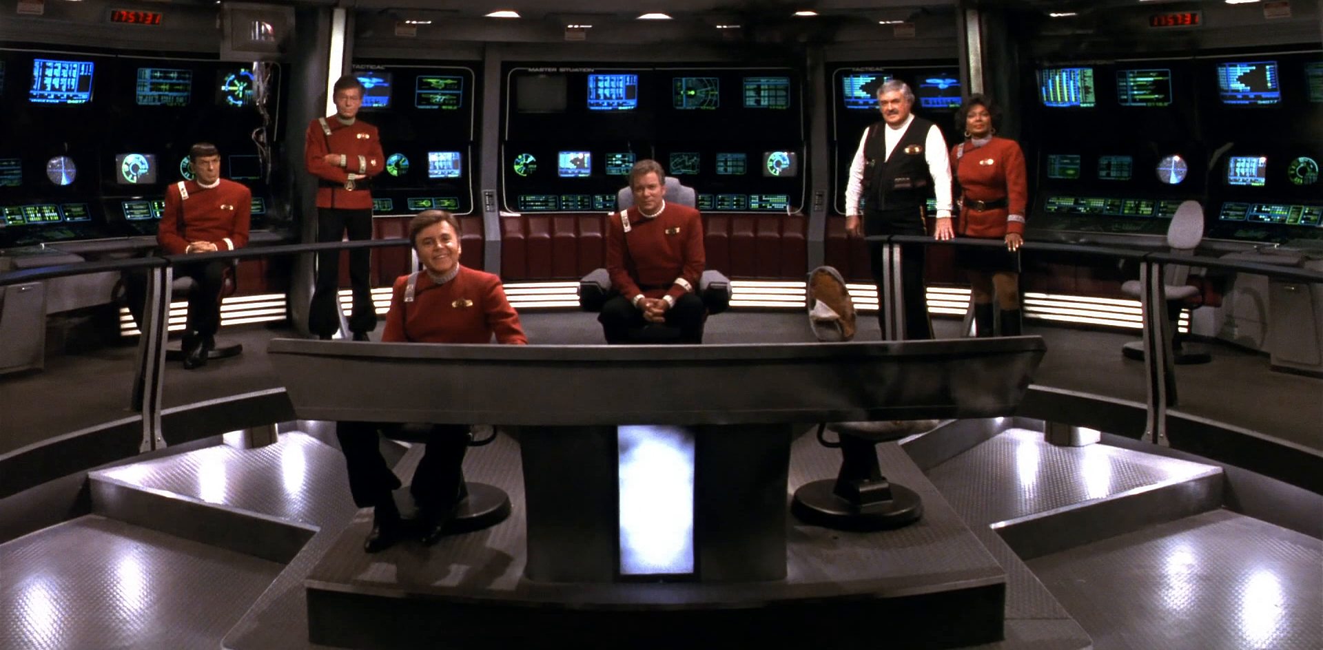 extant_StarTrek_6_TheUndiscoveredCountry_DC_09033.jpg
